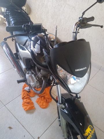 TITAN 150 EX