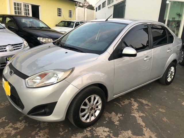 FIESTA 1.6 FLEX ANO 2013 COMPLETO
