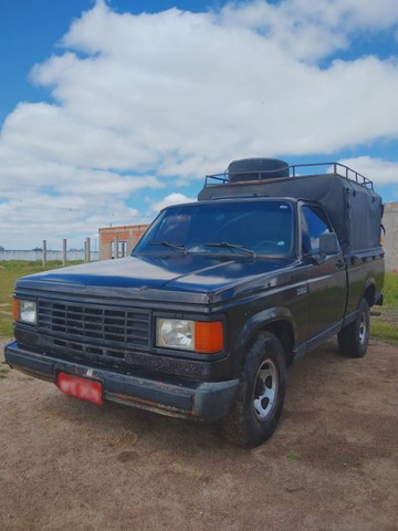 CHEVROLET D-20 CUSTOM