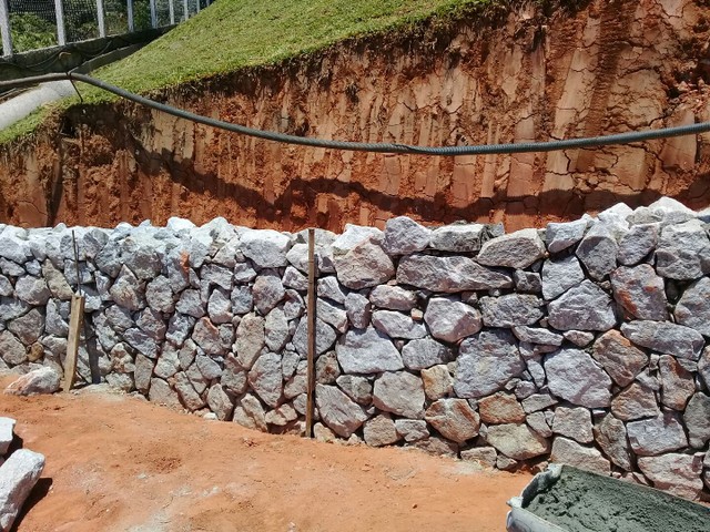 Muro de arrimo pedra  - Foto 3