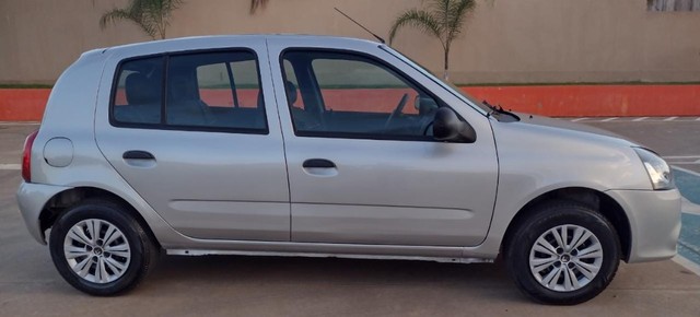   FINANCIE COM APENAS 6 MIL REAIS DE ENTRADA! LINDO CLIO EXPRESSION 1.0 FLEX 2013/2014 E#X27;E#X27;