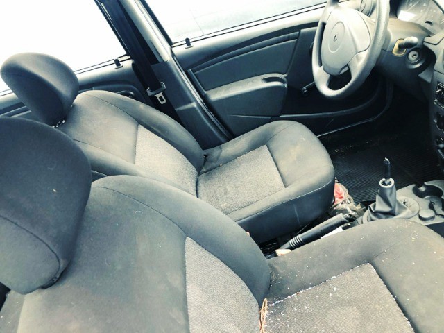 Sucata Renault Logan 2010 Prata Disponível Para Retirada de Peças. - Foto 3