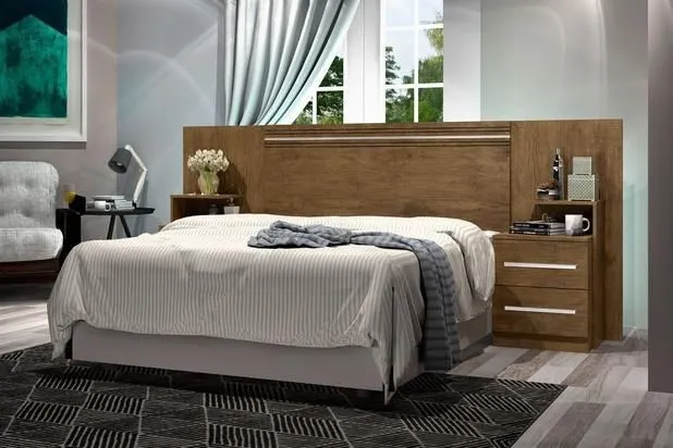 Quarto cabeceira casal com criado mudo