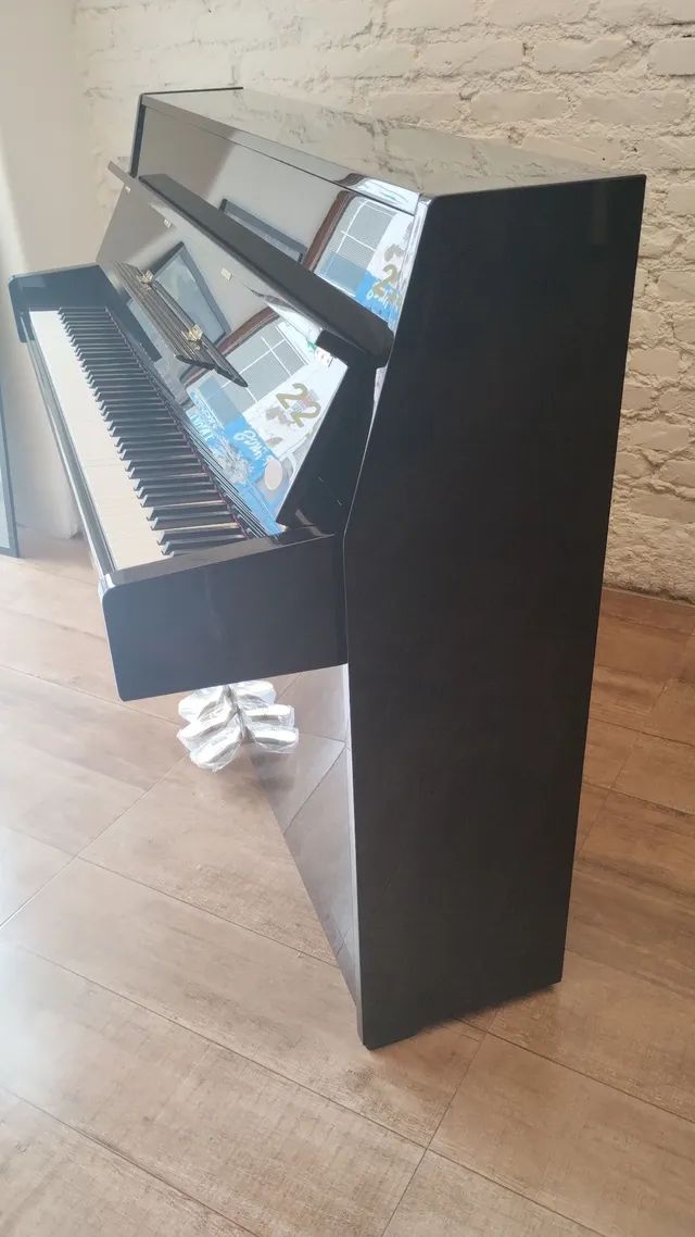 Piano Yamaha JU - Foto 5