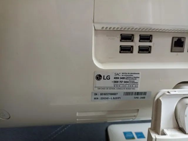 Vendo computador ALL in one LG 22V240 4 GB ram 500 GB armazenamento, teclado e mouse . - Foto 3