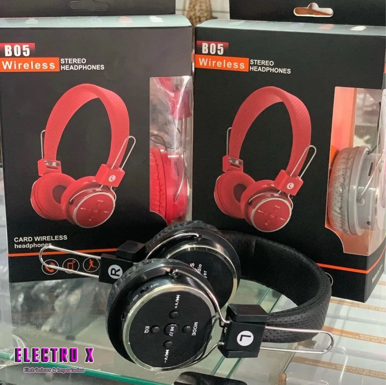 Fone de Ouvido Bluetooth Micro SD FM B05 Dobravel com Microfone - Foto 2