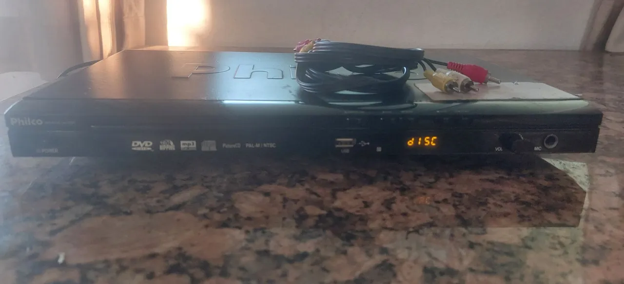 DVD Player Philco com entrada USB e Mp3