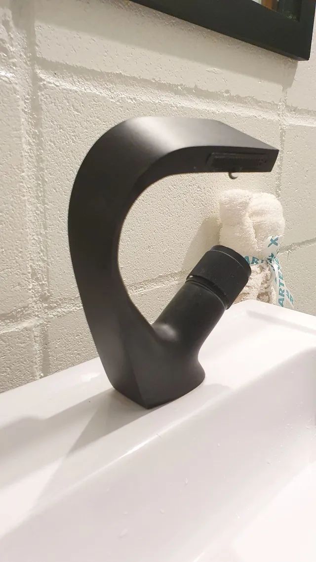 Misturador monocomando preto n deca kohler docol cascata  - Foto 3