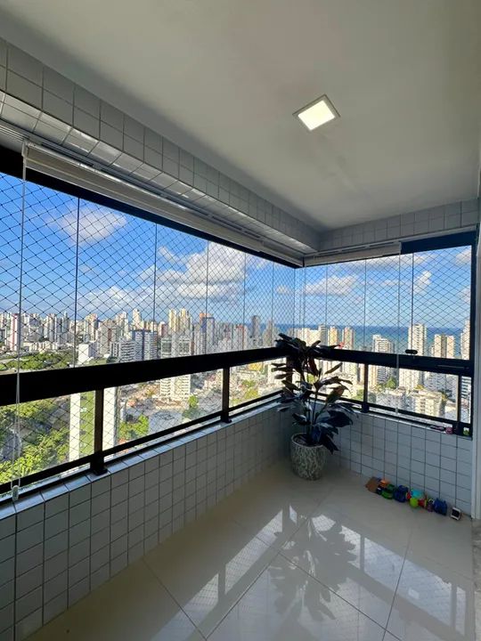 VENDA - EM BOA VIAGEM - ANDAR ALTO 3 QTS 2 VAGAS E SUPER LAZER