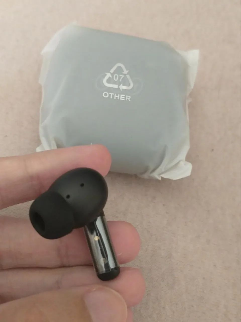 Fone de Ouvido Bluetooth QCY T13 ANC - Novo e Lacrado - Foto 2