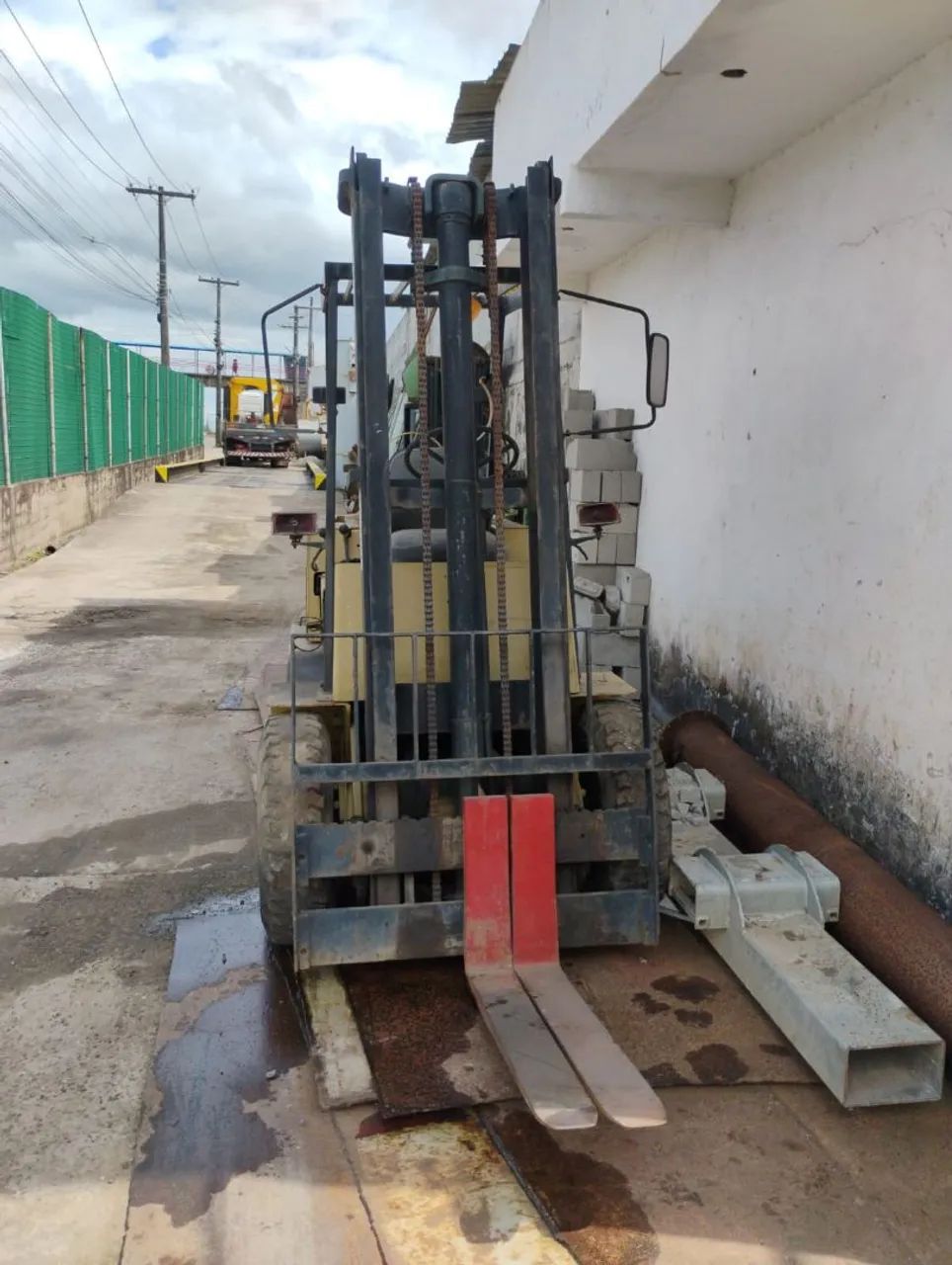 Empilhadeira clark - Foto 3