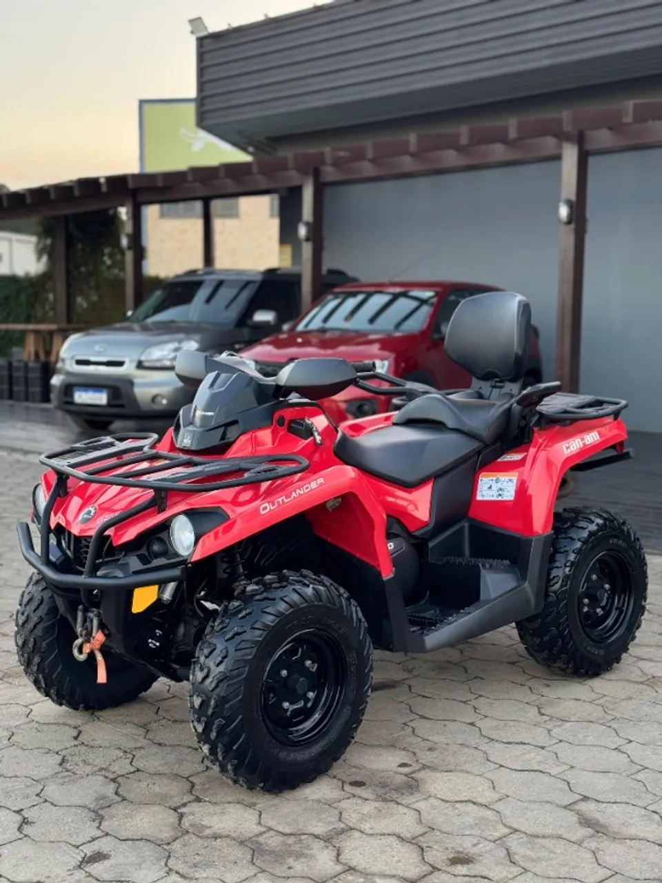 Quadriciclo Can-am Novíssimo