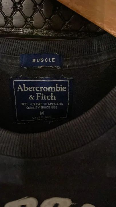Camiseta Abercrombie original M - Foto 2