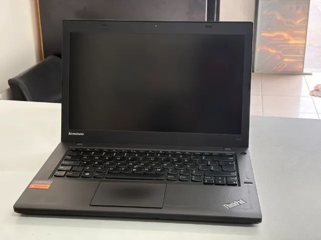 CORE I5 4300 / 8GB DDR3/ SSD 240GB