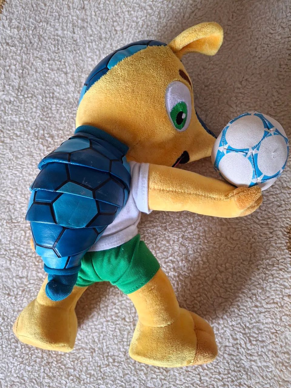 Pelúcia Fuleco - Copa Mundo Brasil 2014 *USADO - Foto 3