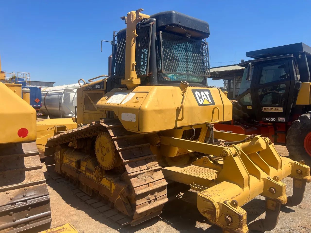 Trator Esteira Cat D6N 2013  - Foto 2