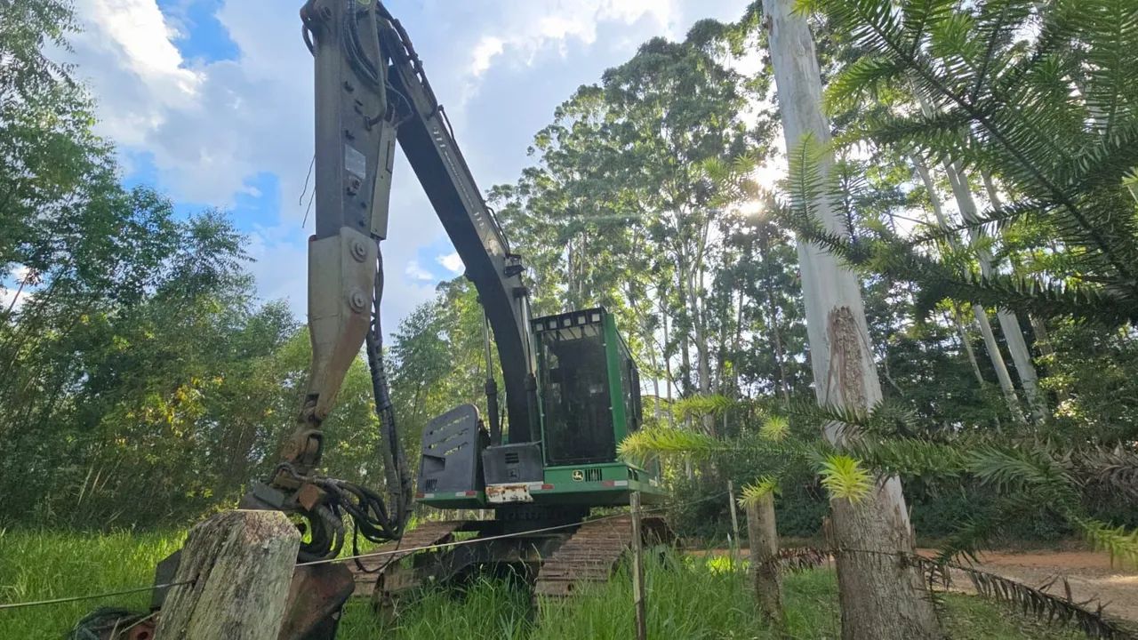 Harvester John deere 2154d  florestal  - Foto 4