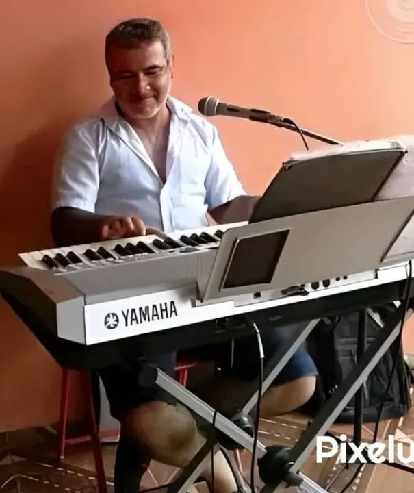 musica ao vivo teclado e voz