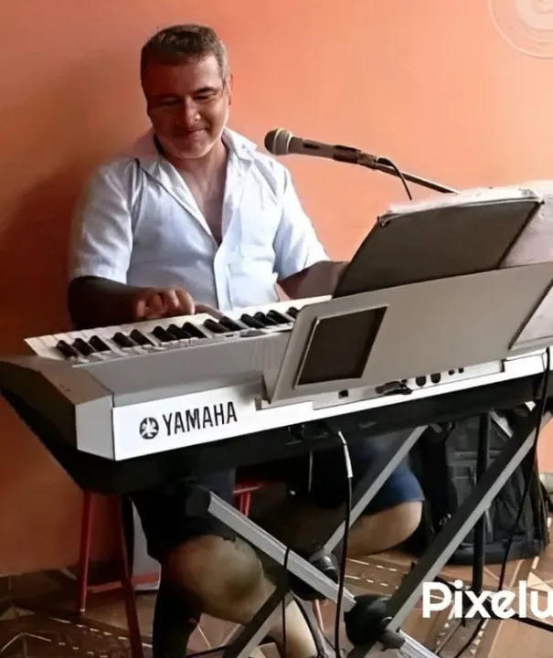 musica ao vivo teclado e voz
