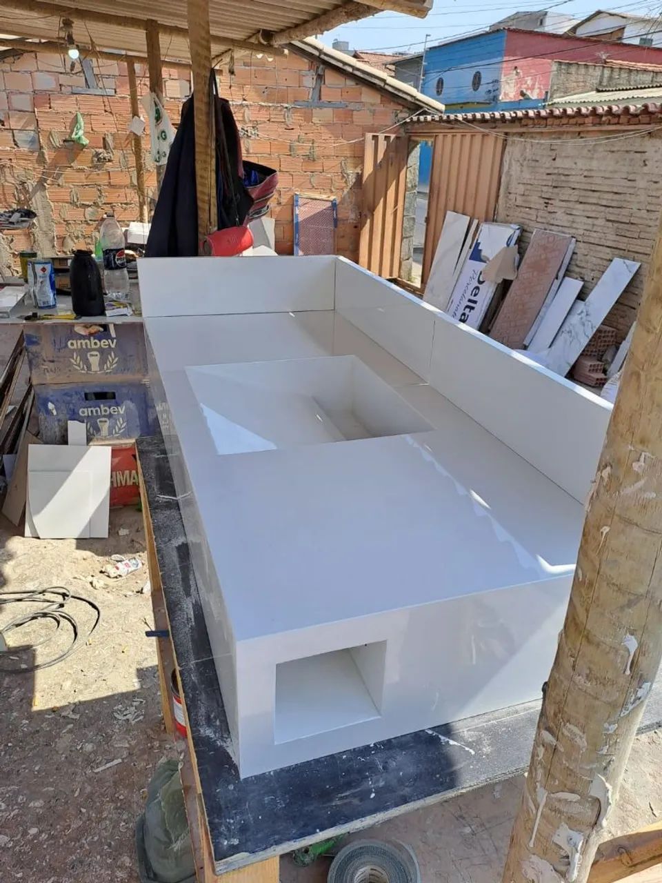 Pias e nichos esculpido em porcelanato  - Foto 6