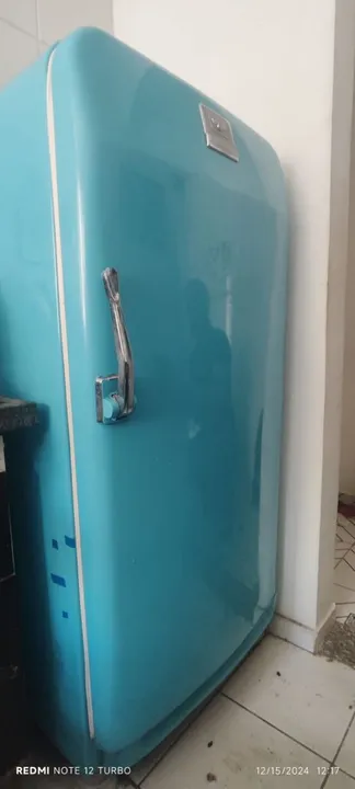 Geladeira Vintage Azul - Perfeita para sua cozinha!