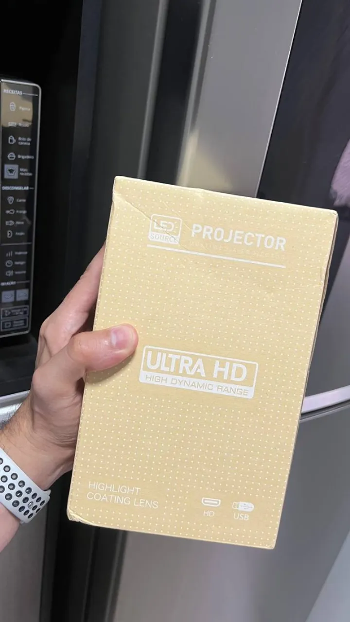 Projetor Portatil Hy300 Lacrado Novo
