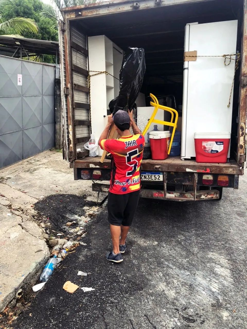 Frete Bau Seguro 9.8587.9689 ER Mudanças