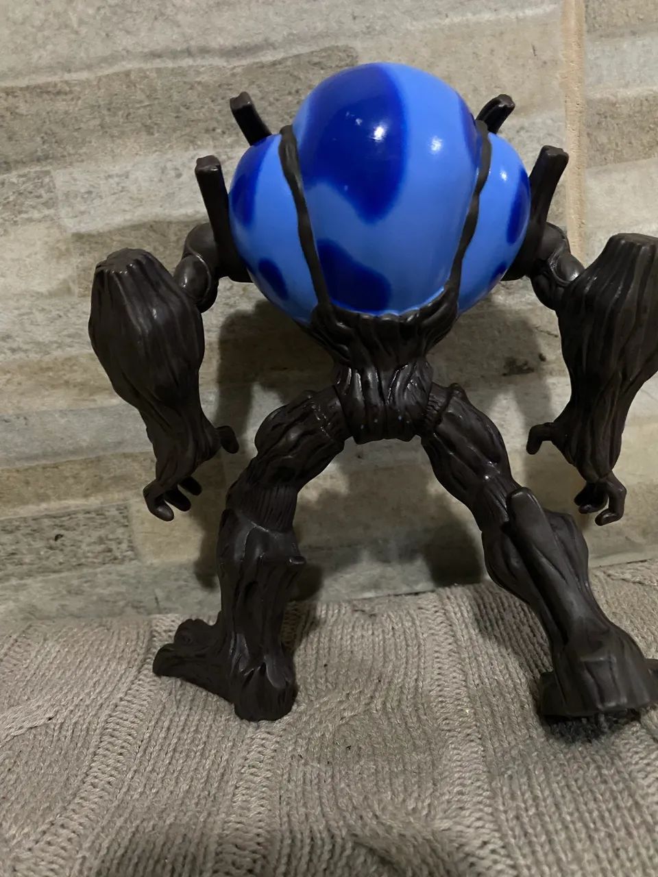 Boneco Ben 10 Ultimate Alien Hiperalien  - Foto 5