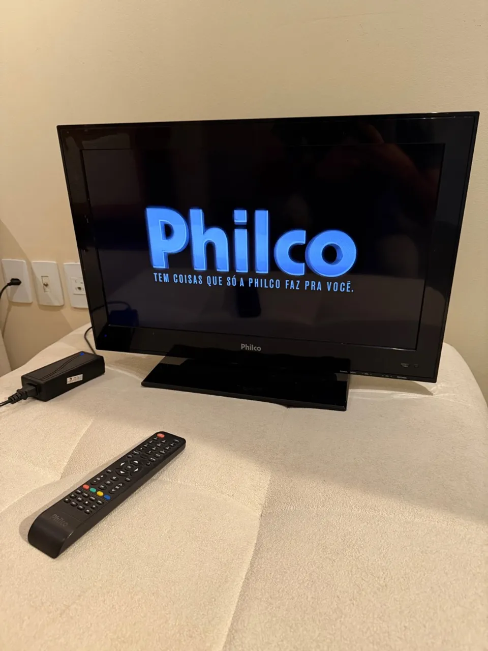 TV Philco 24? LED HD - Ótimo estado