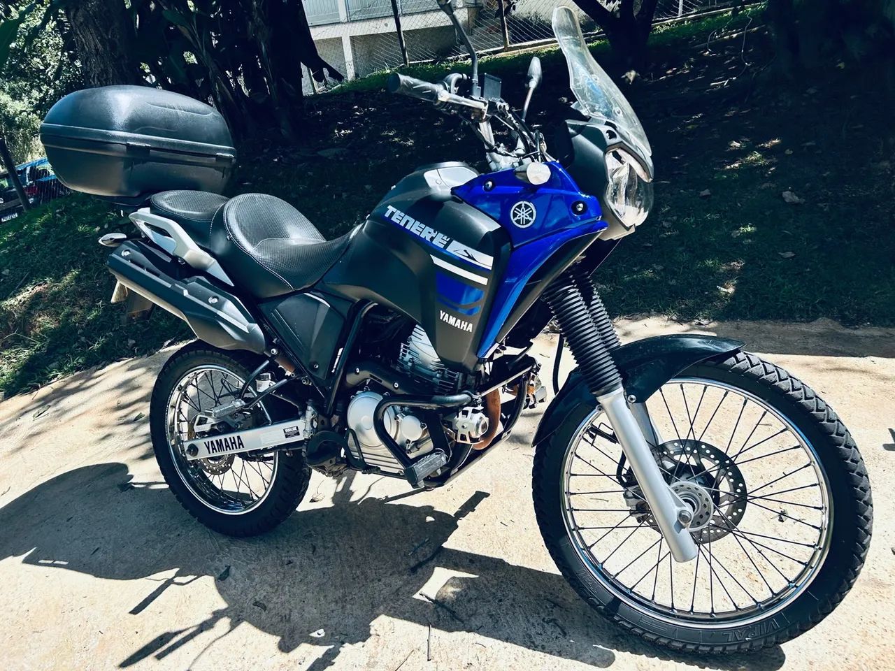 Tenere 250cc Ótimo estado.