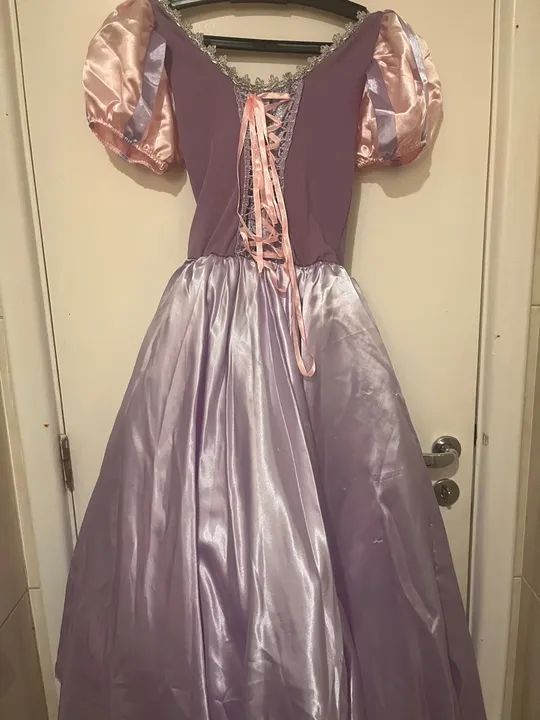 Fantasia de Princesa Rapunzel Infantil - Foto 2