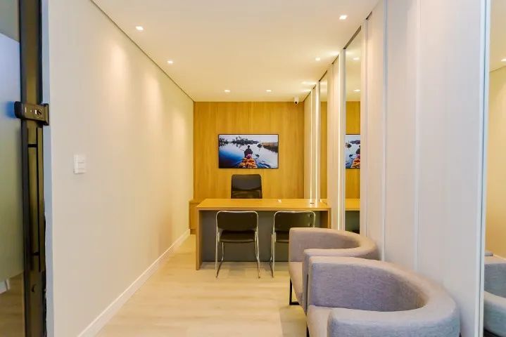 Vendo Sala Comercial / Studio fotográfico de alto padrão no Centro de Curitiba - Foto 13