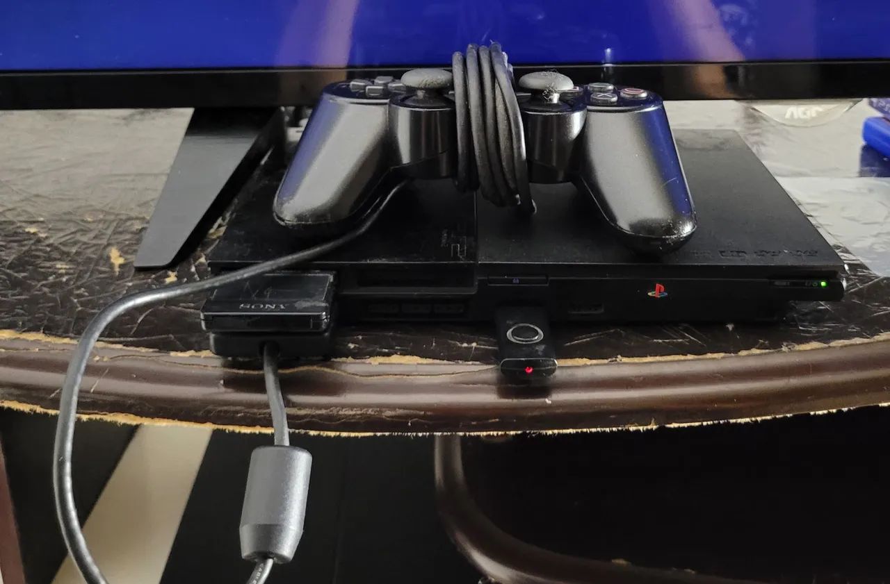 Playstation 2 Slim (Série 9000)