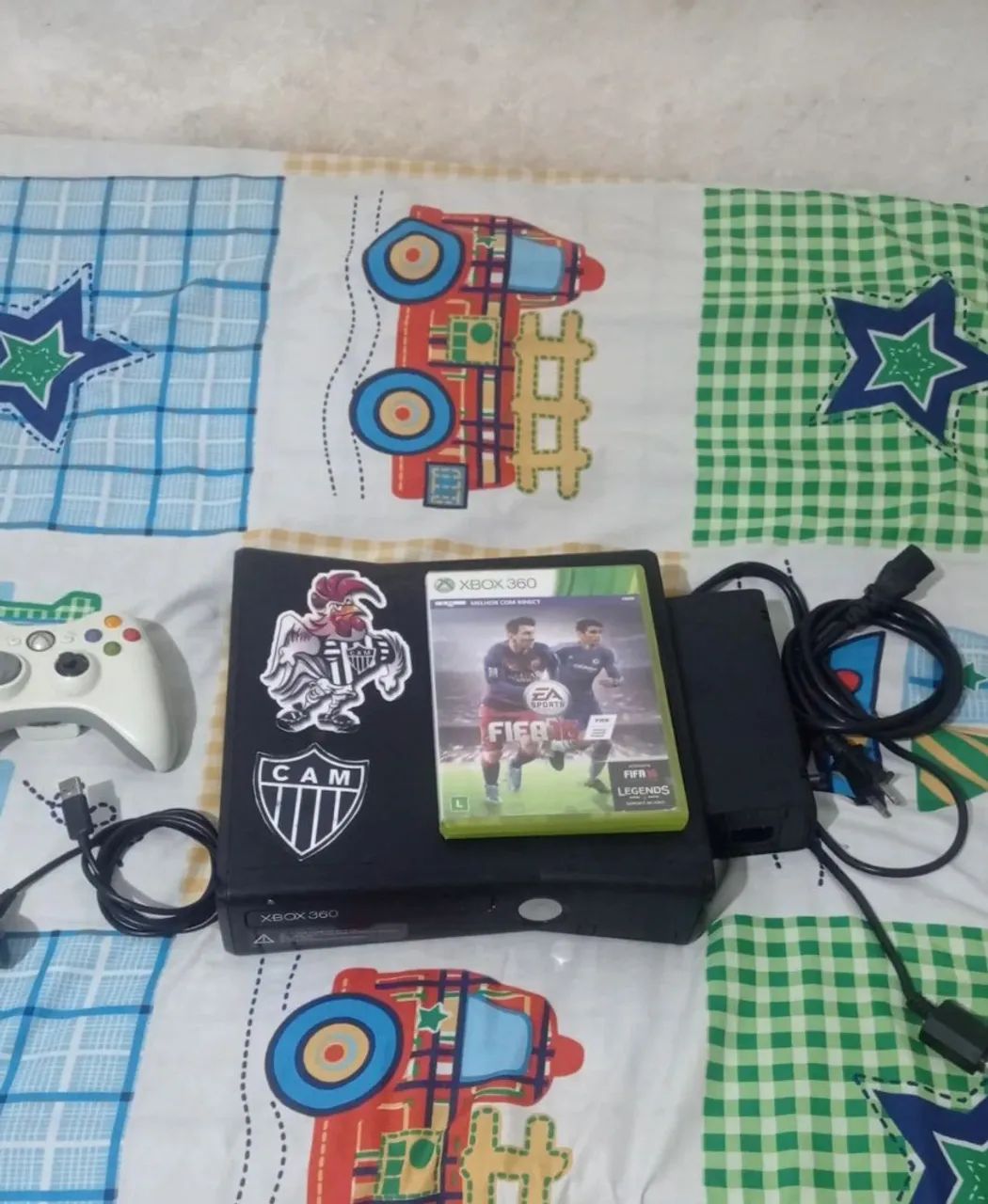 Xbox 360 com Jogo FIFA Legends