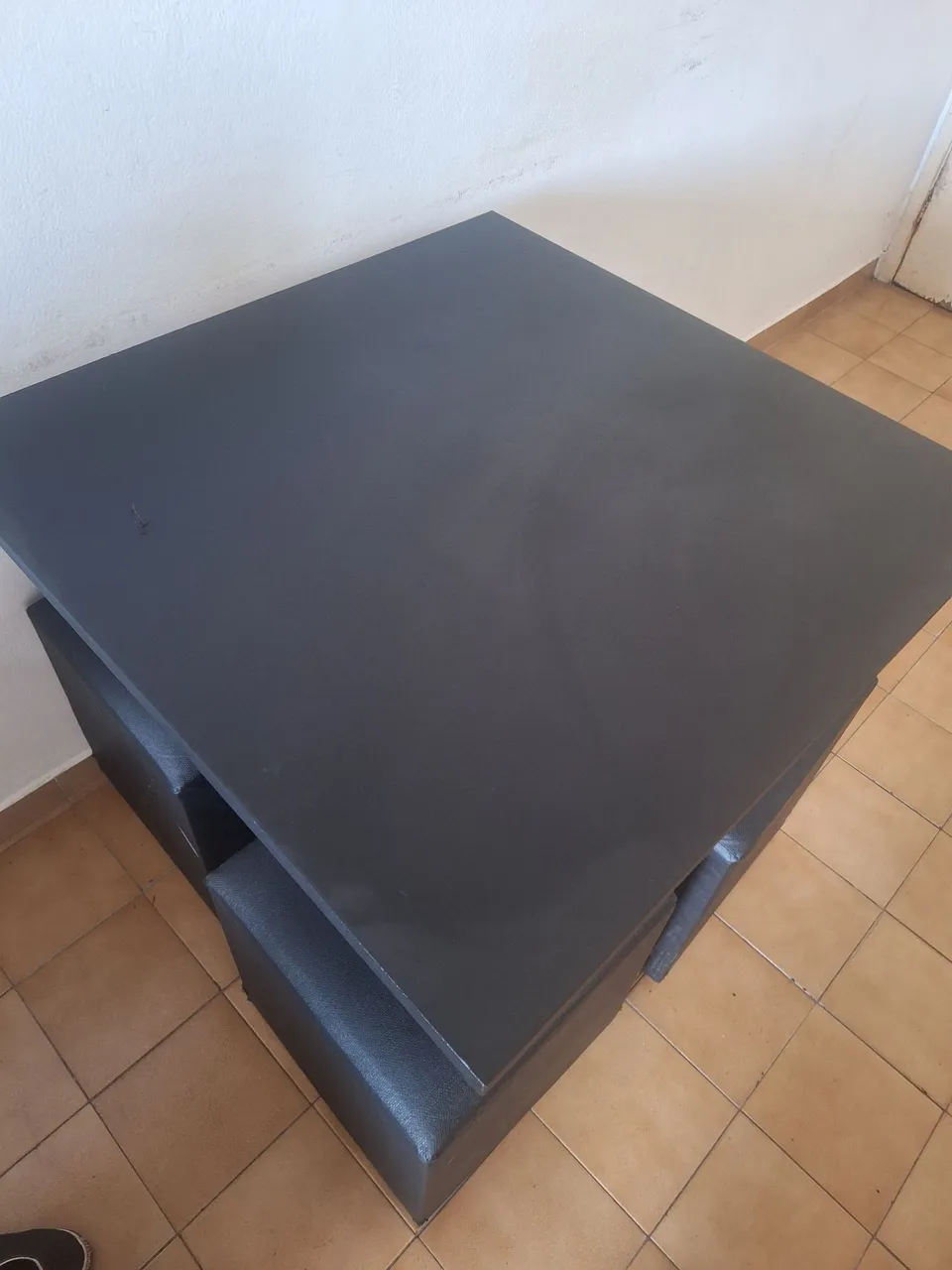 Mesa de 4 lugares