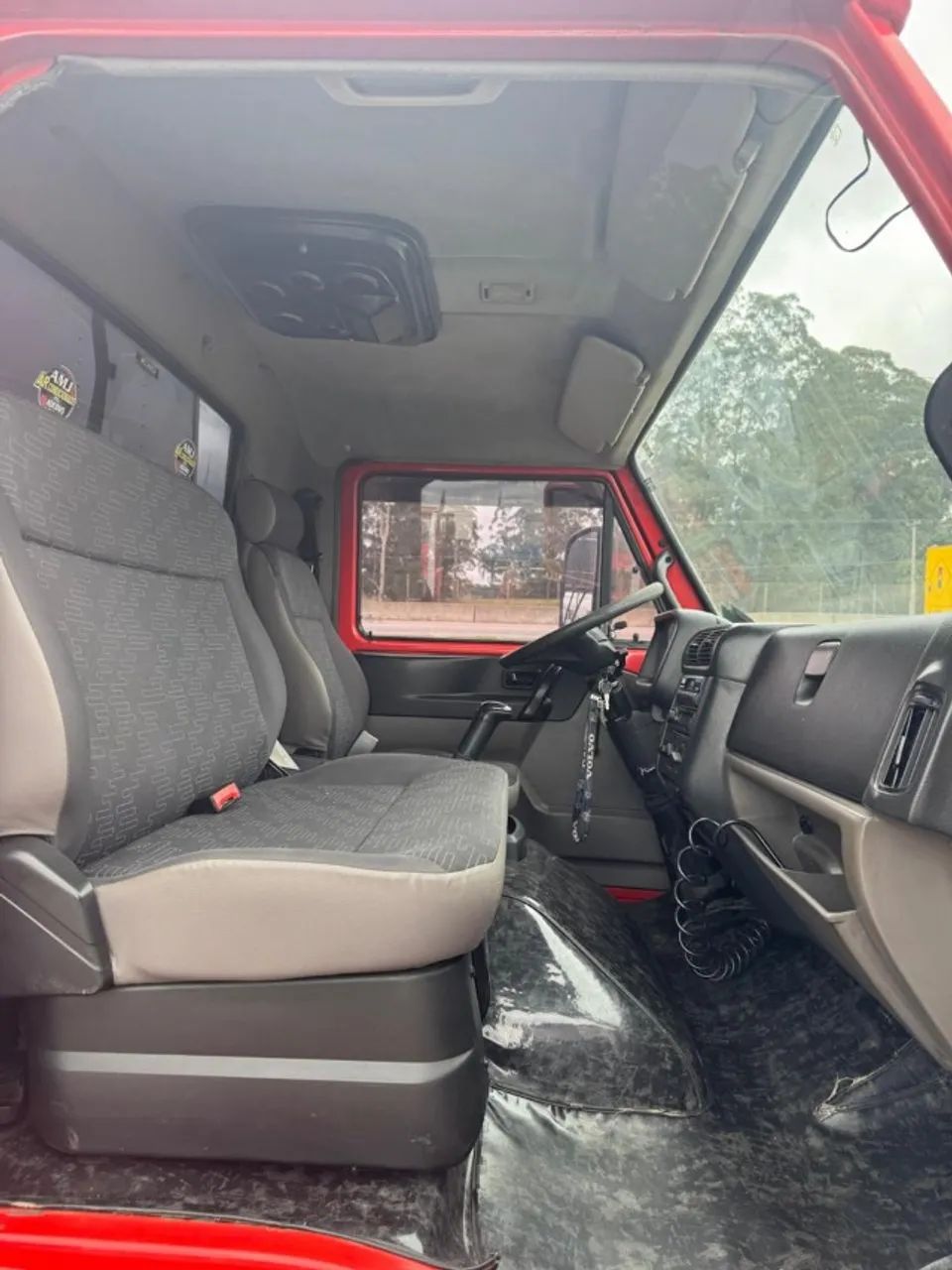 Volkswagen Delivery  8.160  2017 Baú 6,20x2,50 - Foto 7