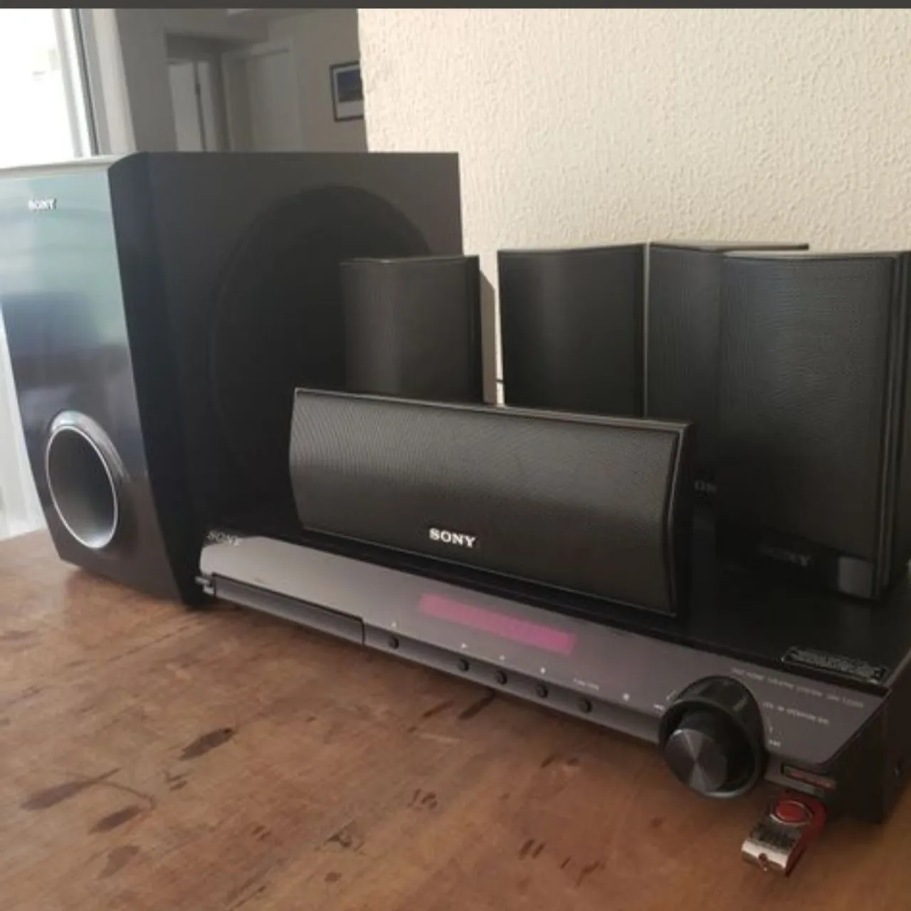 Home Theater Sony hcd tz200 500w rms