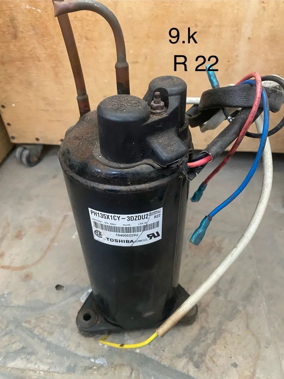AIR CONDITIONING COMPRESSOR64317481922433123