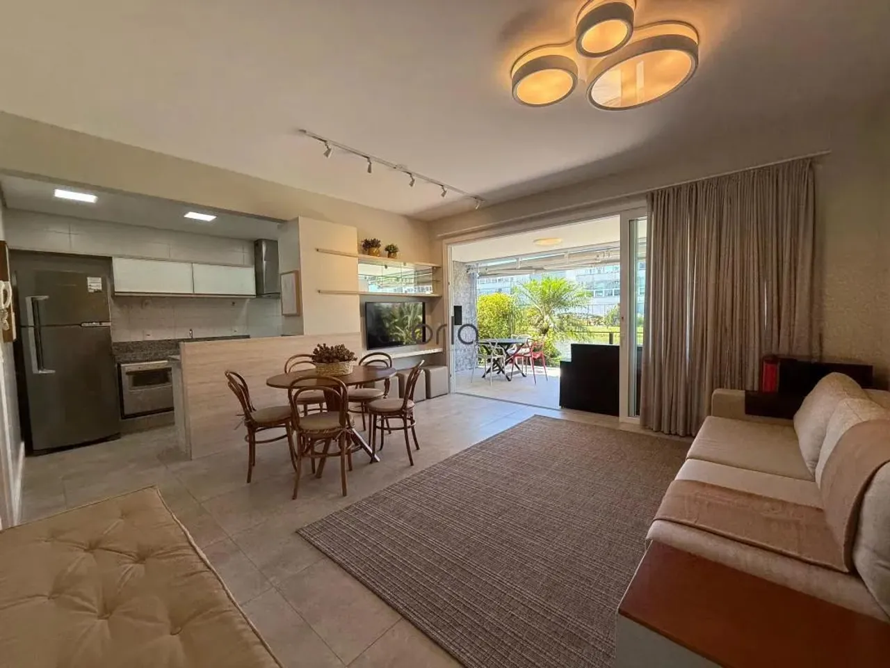 Apartamento com 02 dormitórios à venda em Xangri-lá - Condomínio Rossi Atlântida REF:
