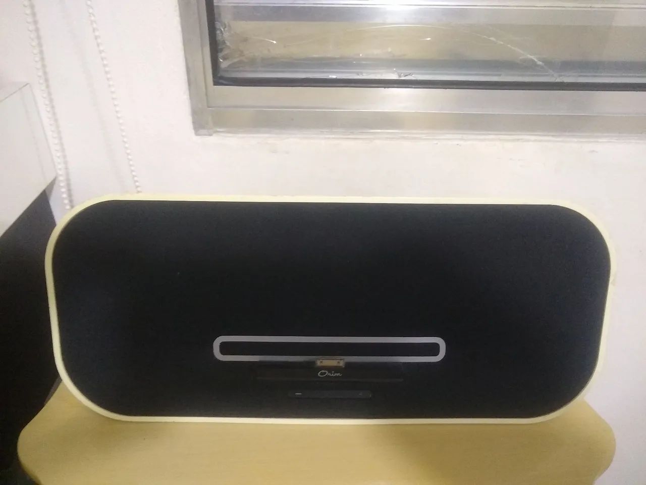 Caixa de som com radio e adaptador bluetooth - Foto 2