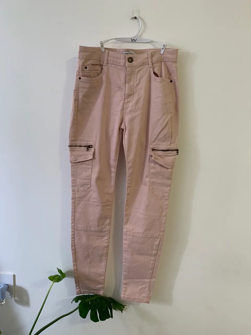Calça jeans rosa pull and bear