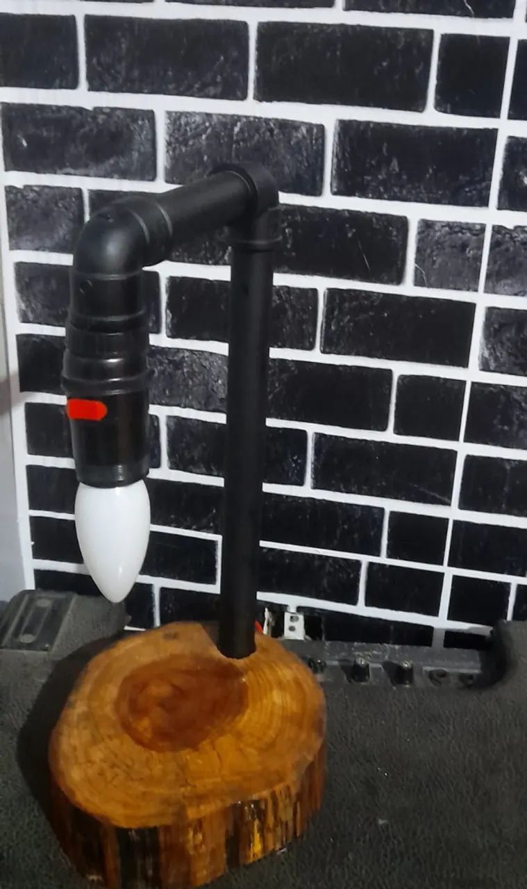 Luminária  Rustica de mesa  - Foto 4