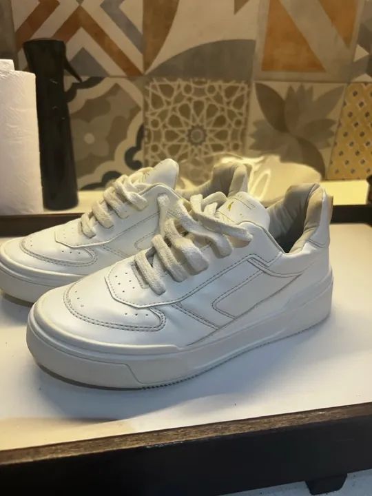 Tênis reserva original TAM 33