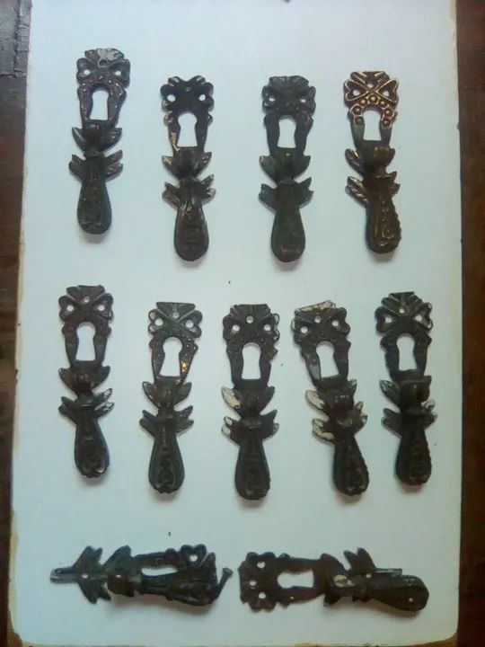 Chaves, Rosetas, Puxadores e Avalancas de Ferro  - Foto 4