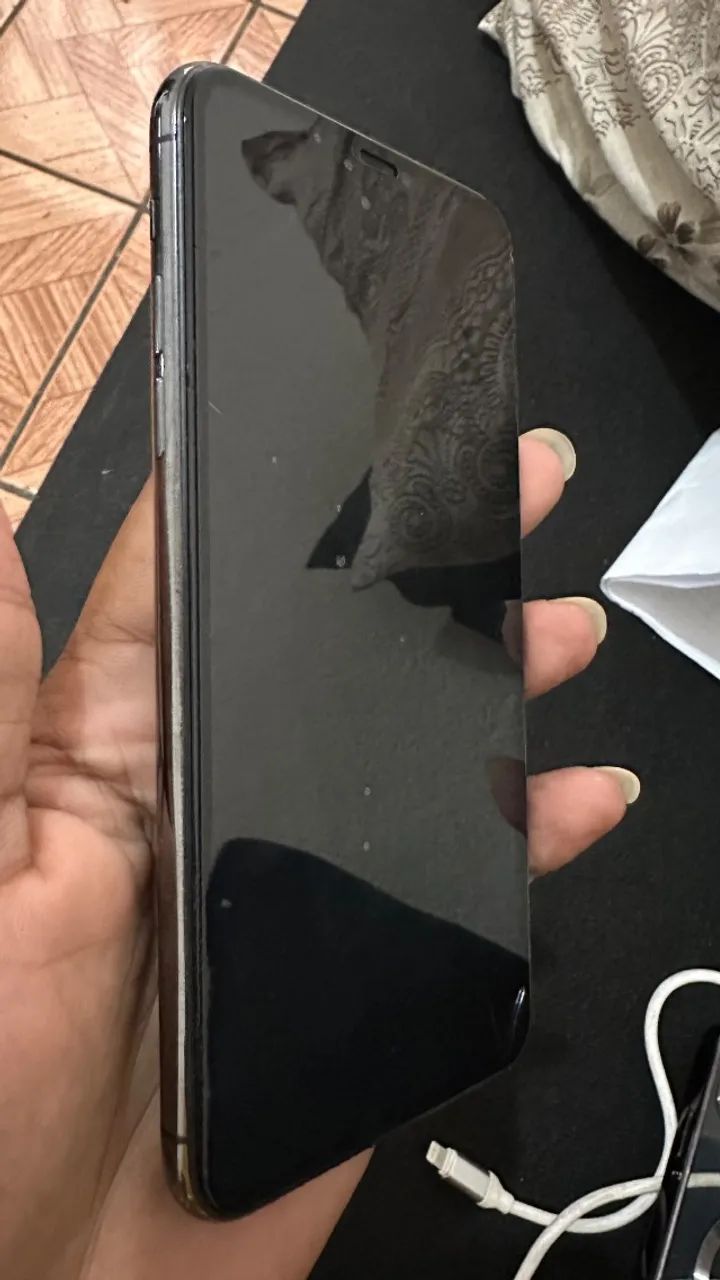 iPhone 11 Pro Max - Foto 2