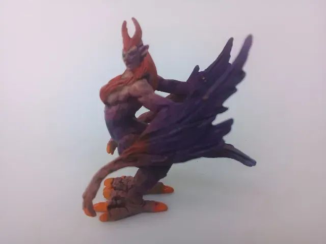 Miniatura Harpia Galeria De Monstros Dtc + Card - Foto 4