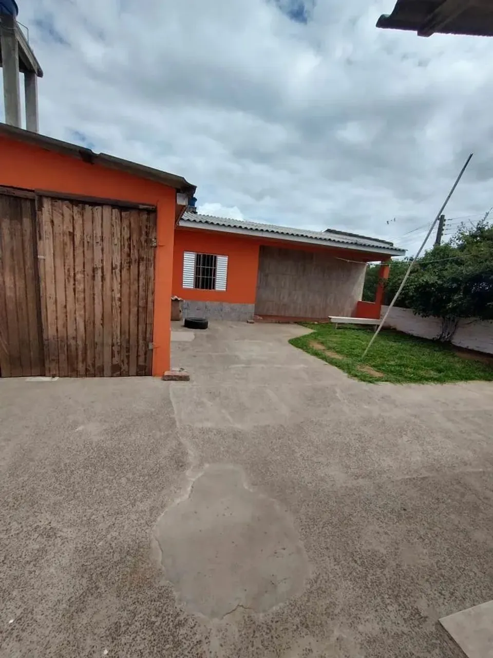 Casa em Rua Osmar Weeck - Lomba da Palmeira - Sapucaia do Sul/RS