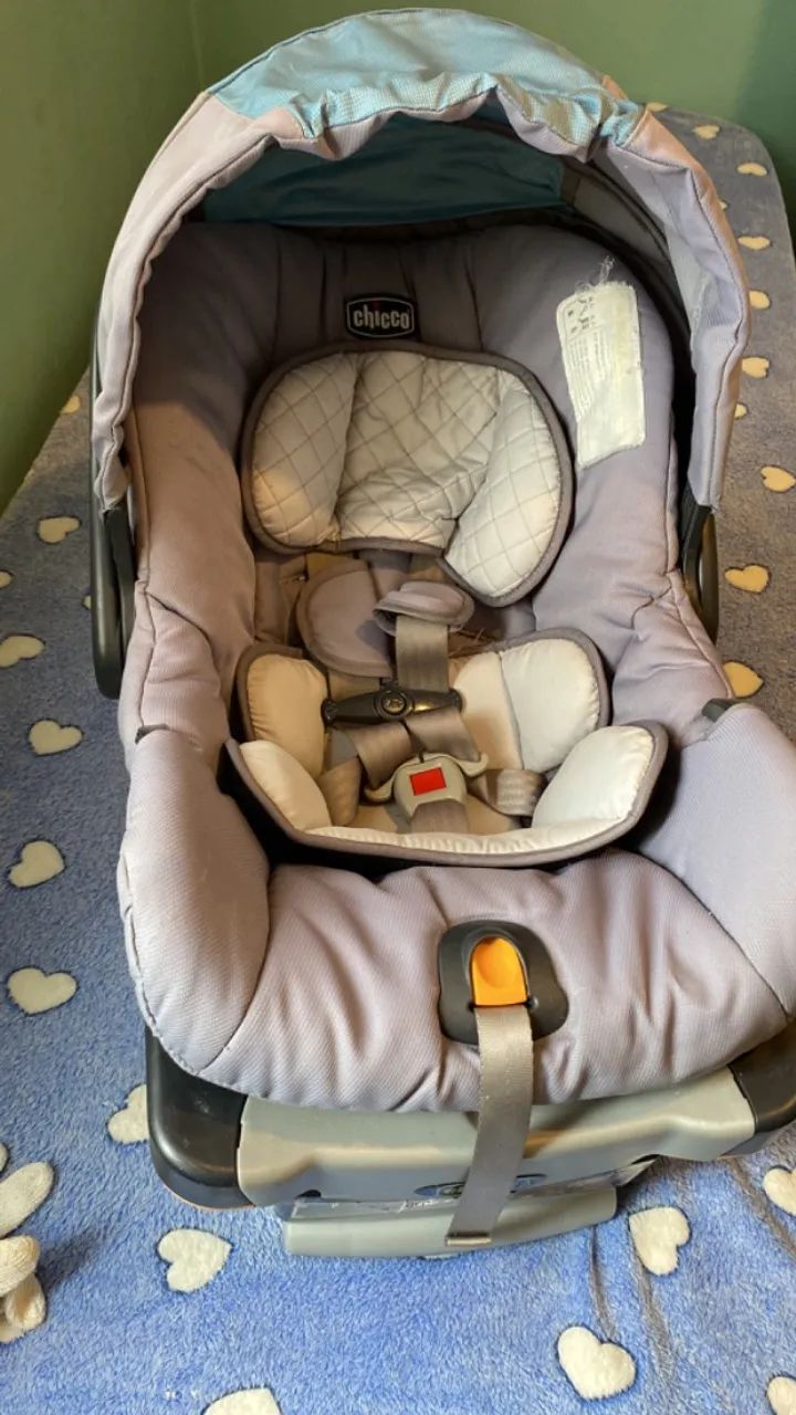 Bebê Conforto Com Base Keyfit Chicco c/ Isofix - Graphite - Foto 2