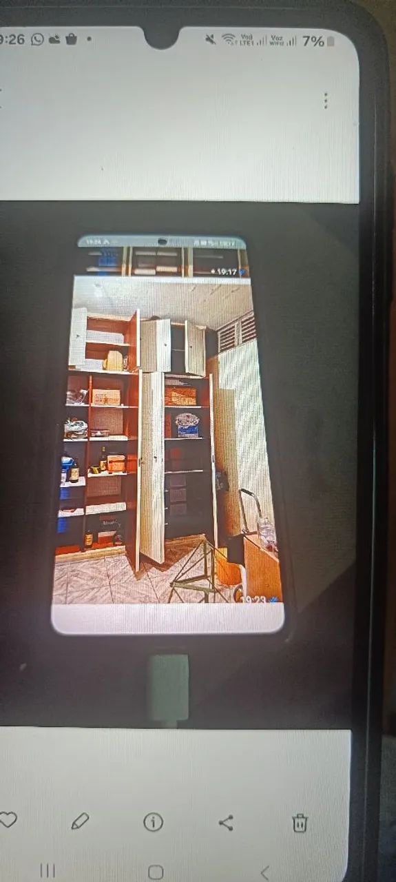 Guarda-roupa branco com portas dobráveis - Foto 2