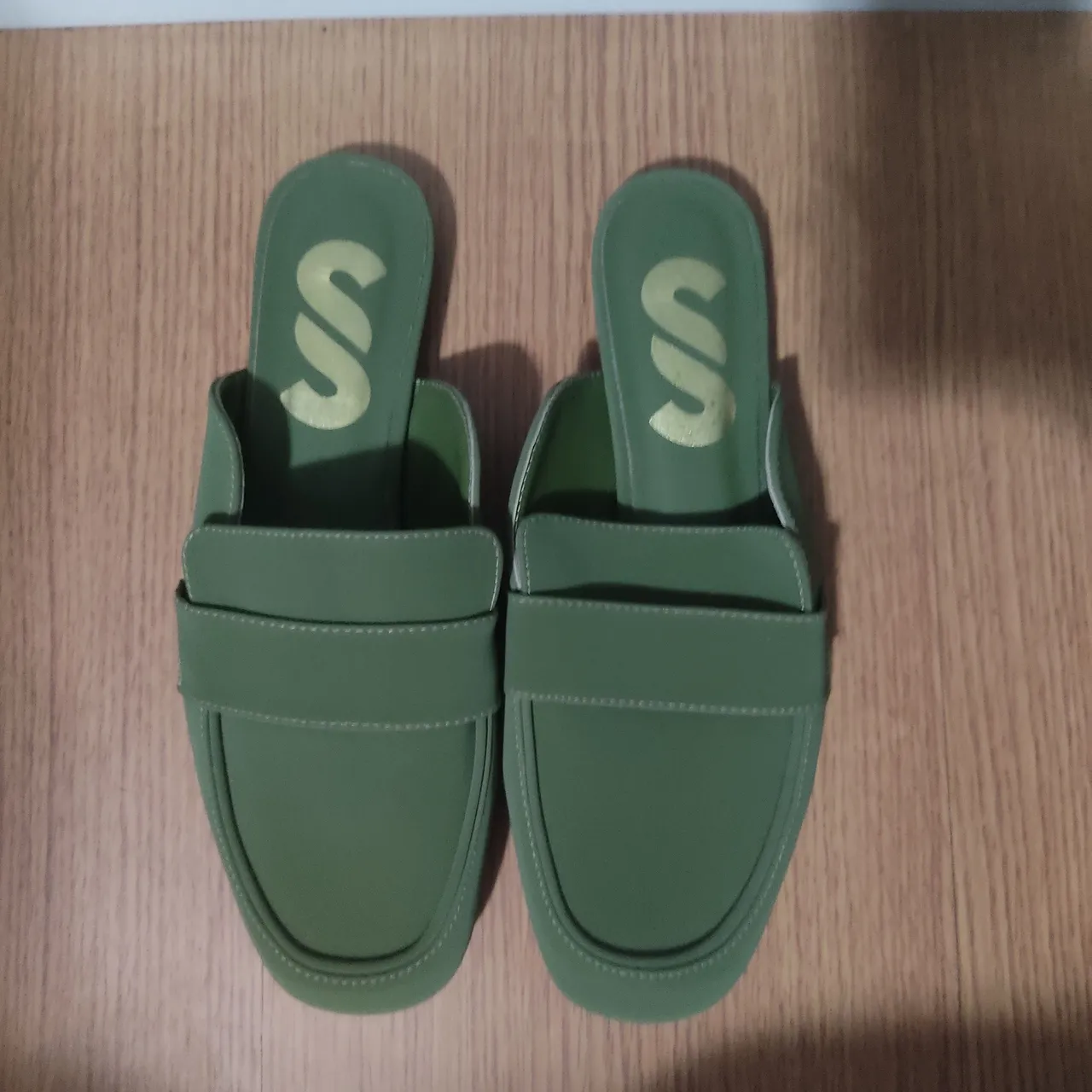Mule Verde 38 Novo